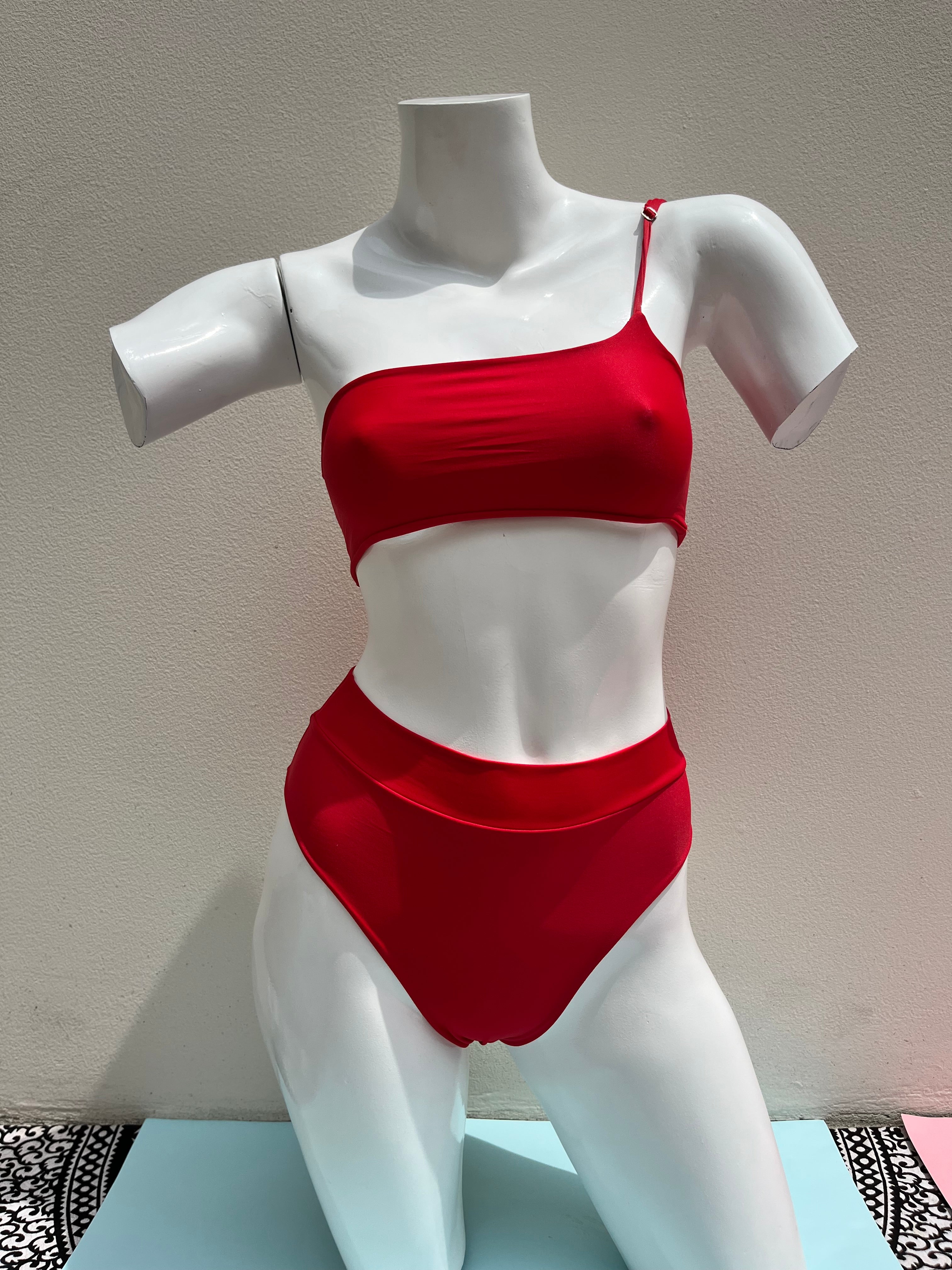 Bikini Morena